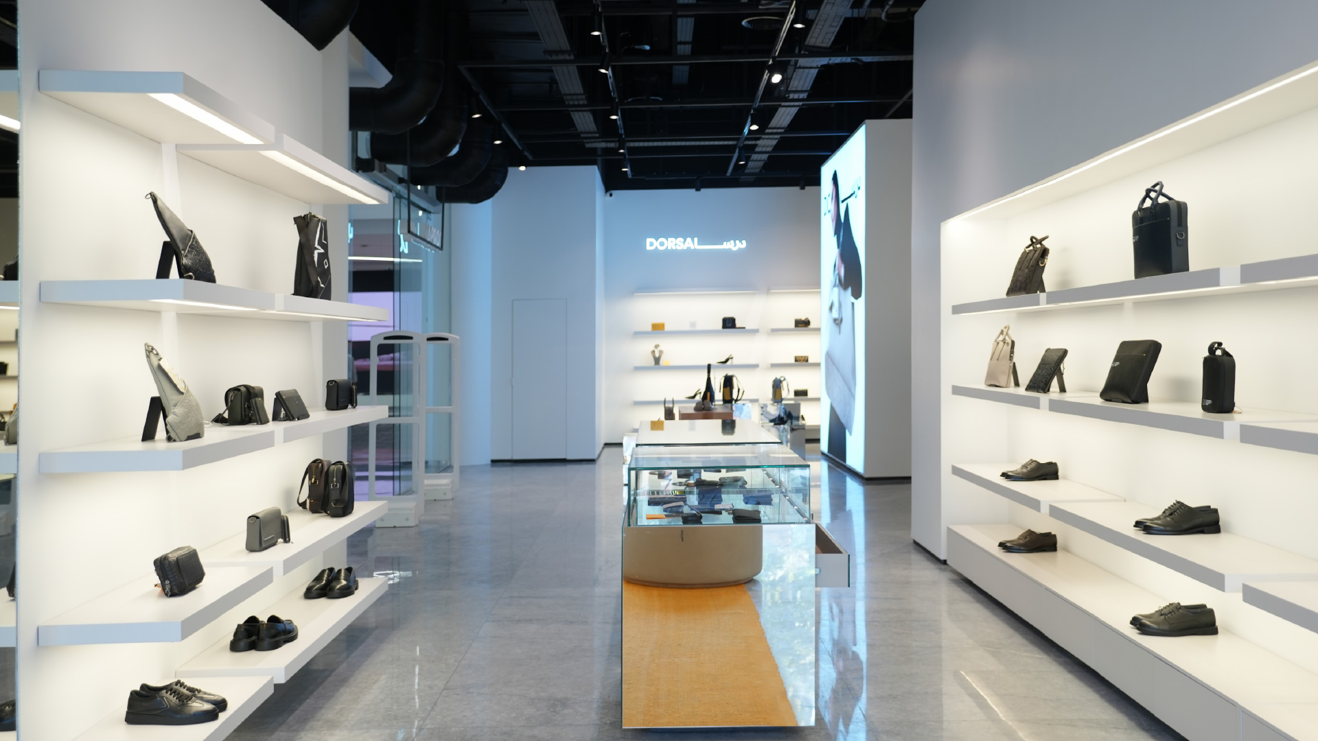 dorsa gallery-09.jpg
