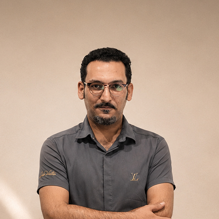 Bahador Khoobi